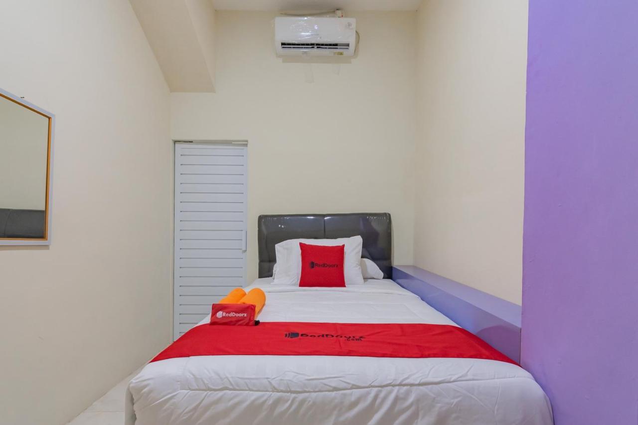 Reddoorz Near Trans Studio Bandung 3 Ngoại thất bức ảnh